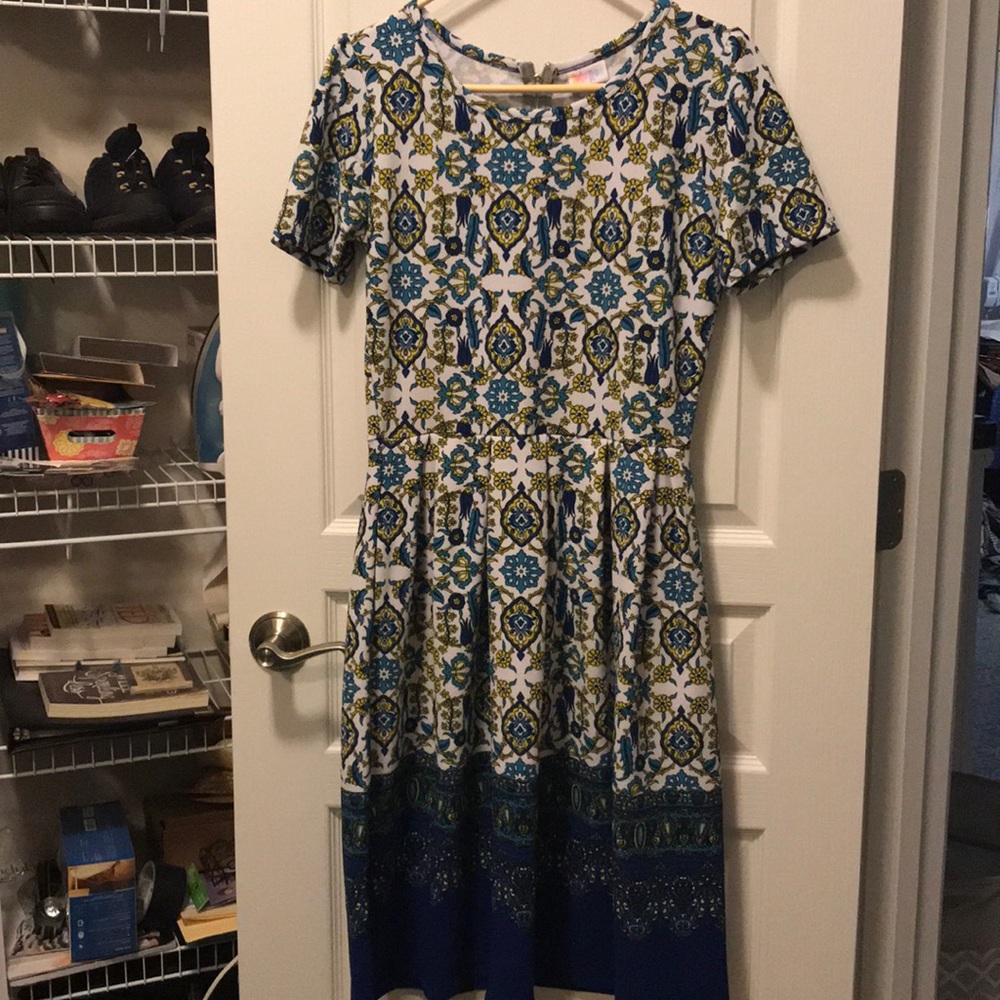 LuLaRoe Amelia Dress worn once - dipped hem